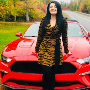 Meet your Posher, Afra